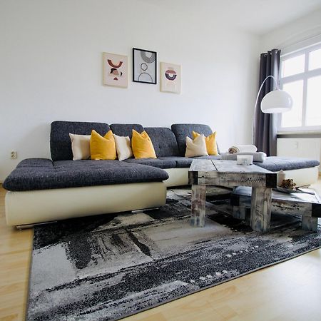 Gemuetliches Innenstadtnest, Zentrale Lage, 88Qm, Kostenfreier Parkplatz, Fuer Bis Zu 6 Personen Cottbus Exterior foto