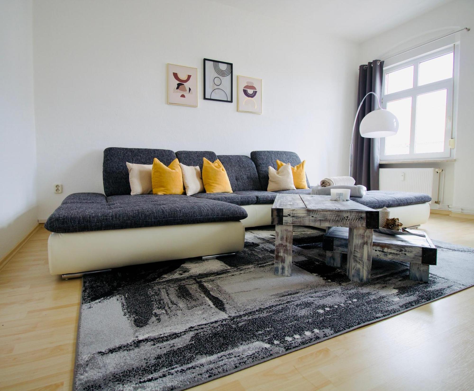 Gemuetliches Innenstadtnest, Zentrale Lage, 88Qm, Kostenfreier Parkplatz, Fuer Bis Zu 6 Personen Cottbus Exterior foto